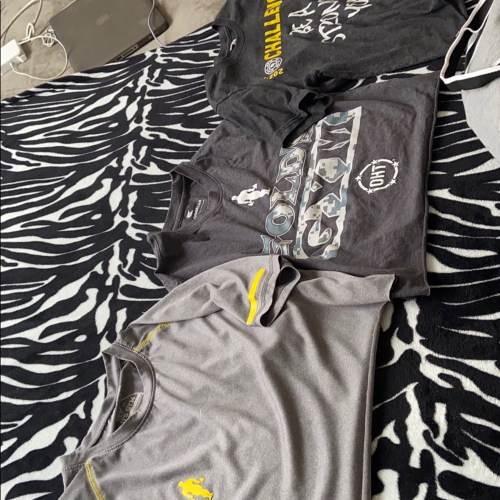 Golds gym crop tops